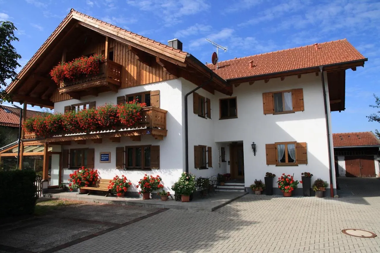 Gaestehaus Burgmayr Sauerlach